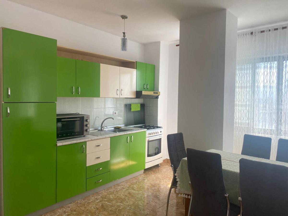Center Of Shkodra Apartment Buitenkant foto