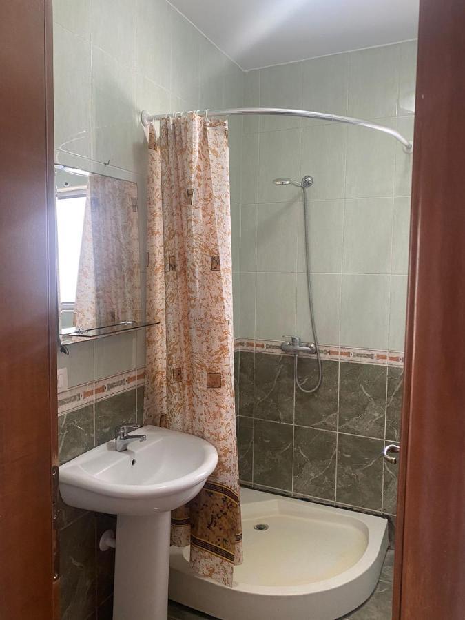 Center Of Shkodra Apartment Buitenkant foto