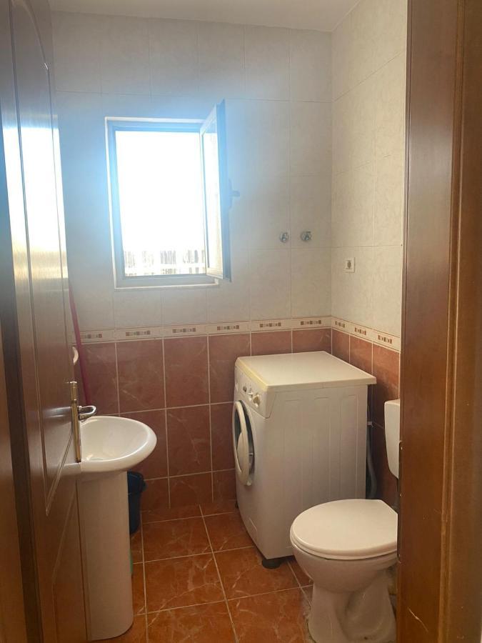 Center Of Shkodra Apartment Buitenkant foto