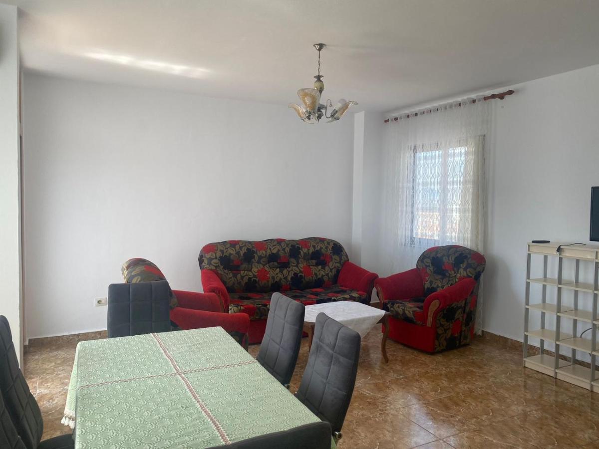 Center Of Shkodra Apartment Buitenkant foto