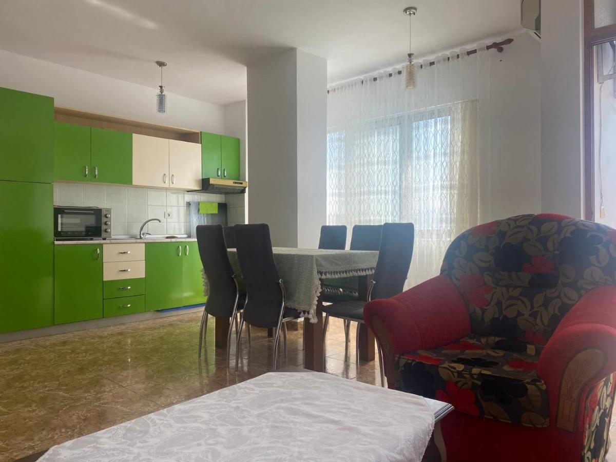 Center Of Shkodra Apartment Buitenkant foto